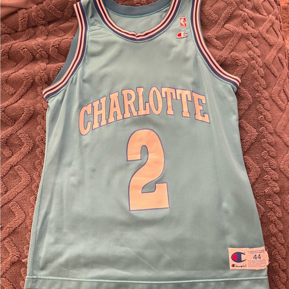 Larry Johnson Champion Charlotte Hornets Basketball Jersey #2 - Size 44 (L)